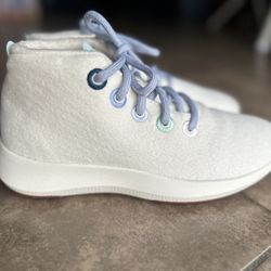 Allbirds Wool Runner Up Mizzles Size 8  Fit 7.5