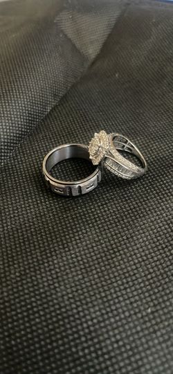 Ladies Engagement Ring & Men's Band
