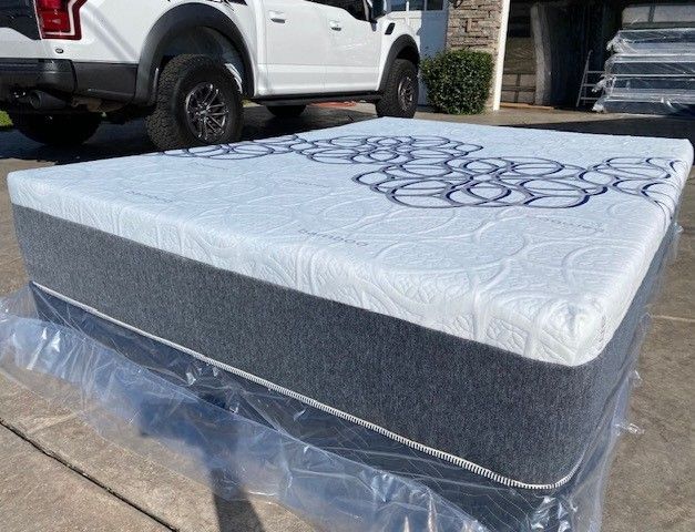 Cal King Memory Foam 