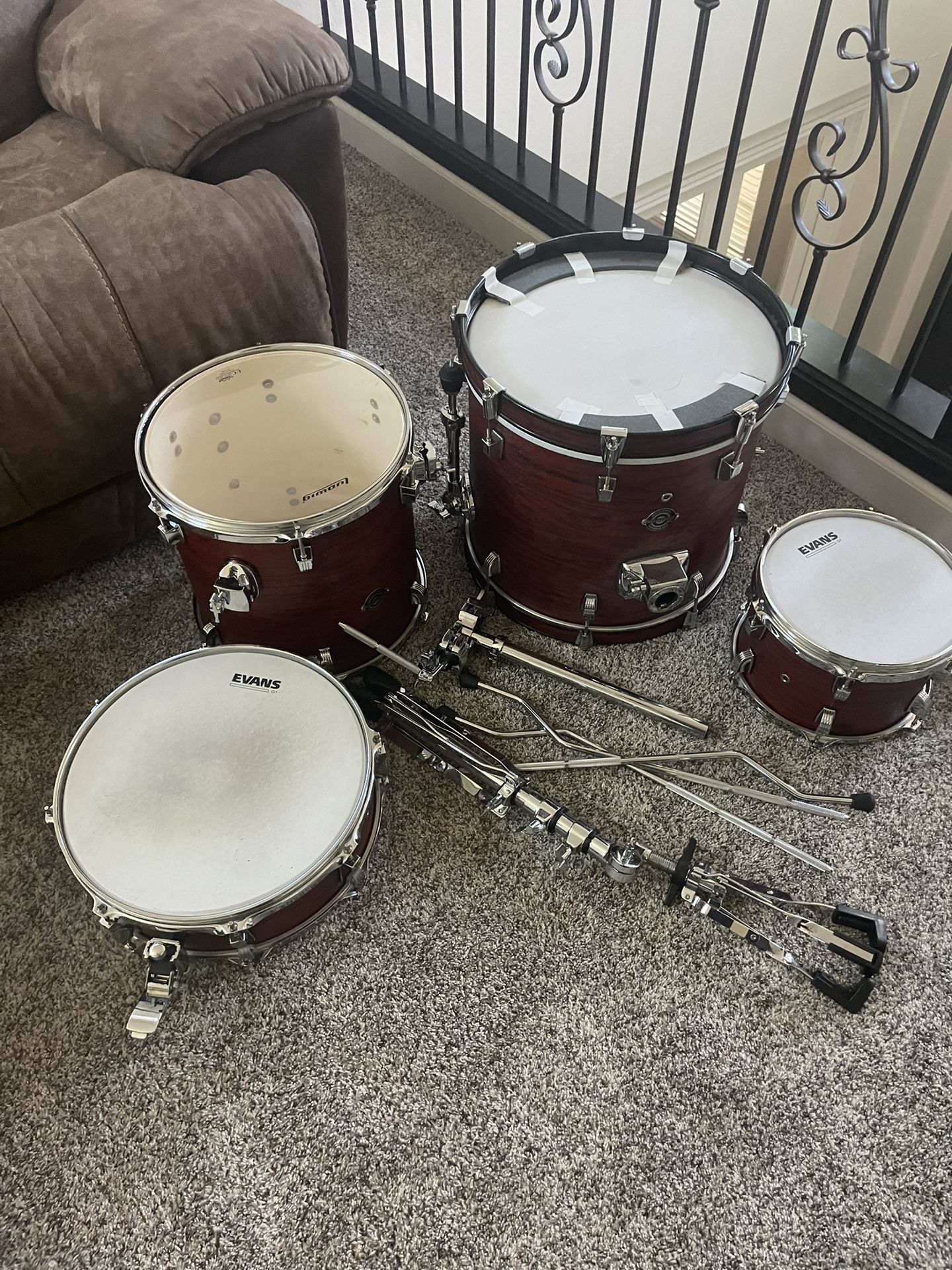 Ludwig Pocket Set 4-piece Drum Set