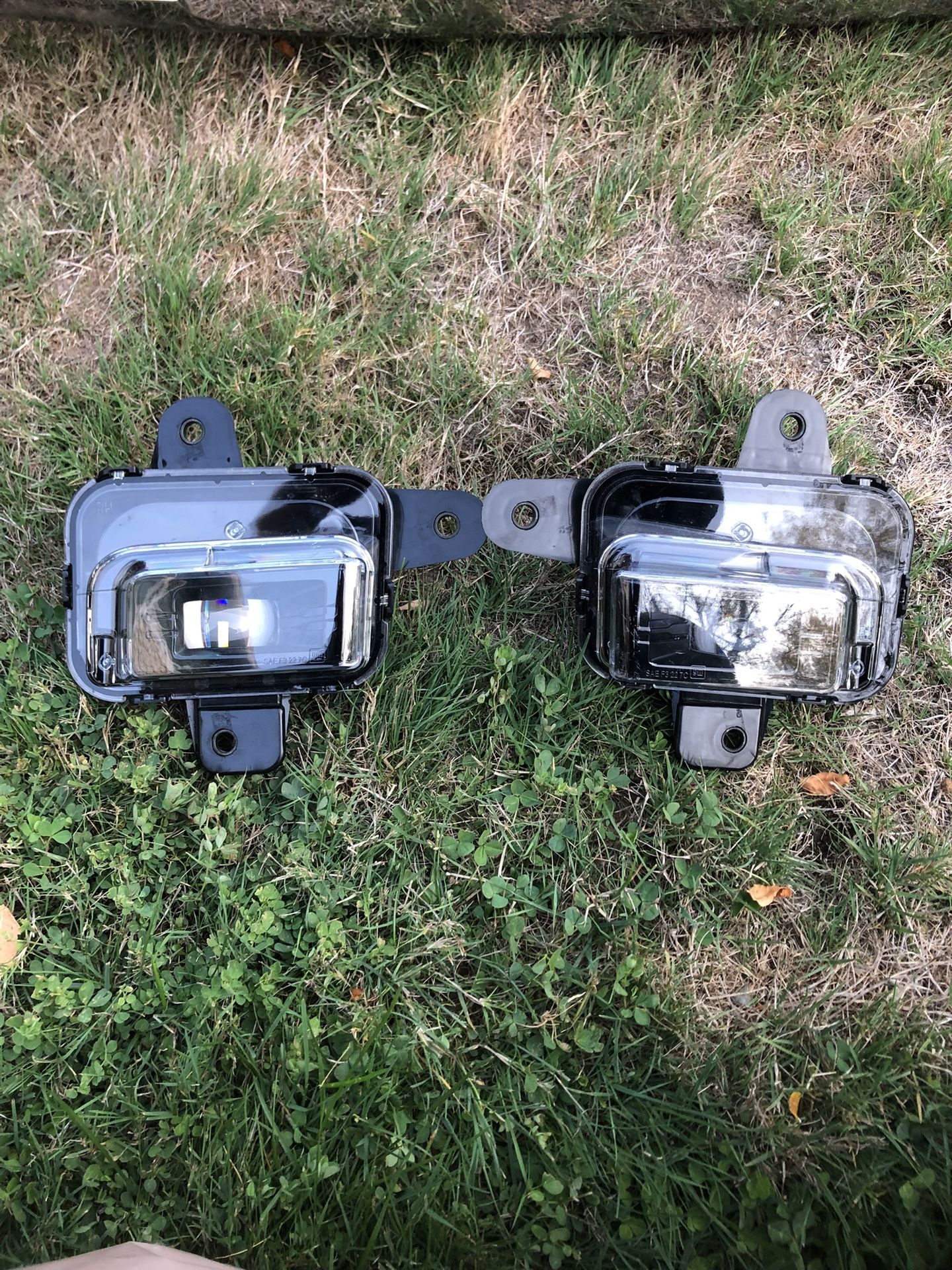 2023-2025 GMC Sierra Fog Lights