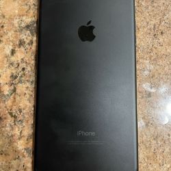 iPhone 7 Plus With Life Proof 32 GB