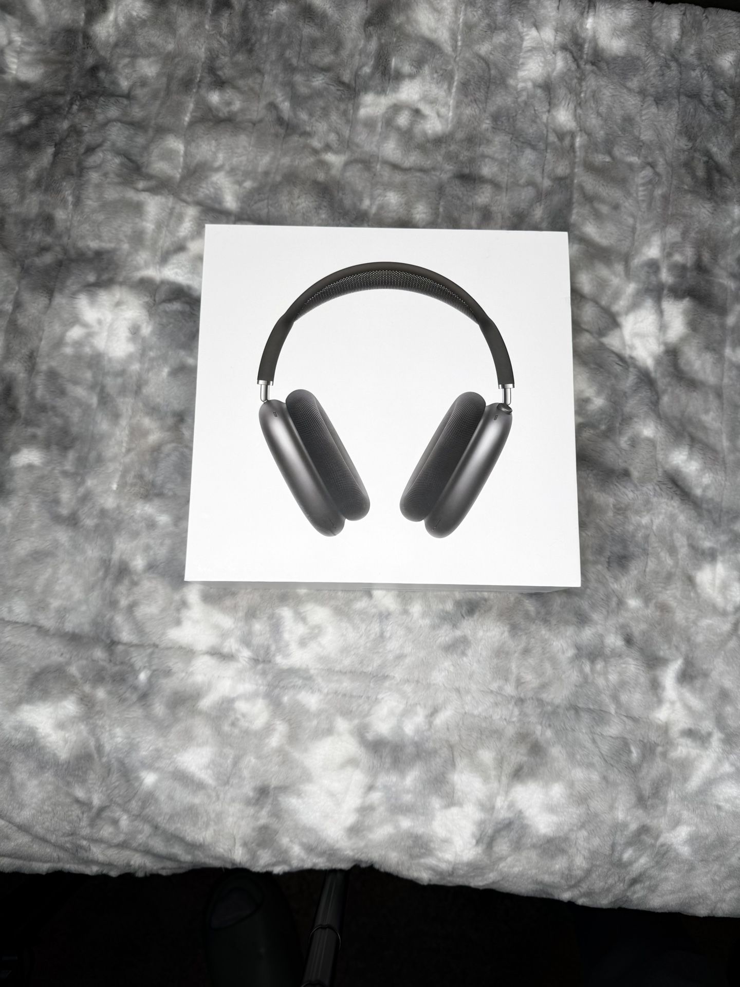 Brand New | In Box | (Black) Apple AirPods Max