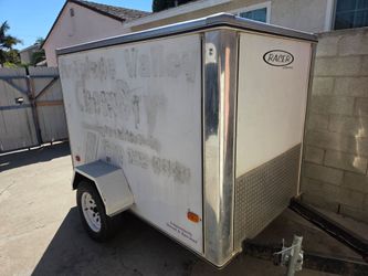 Enclosed trailer 5x8