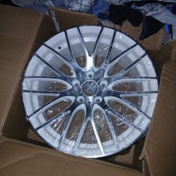 Zuki Model Size 18 White An Grey 