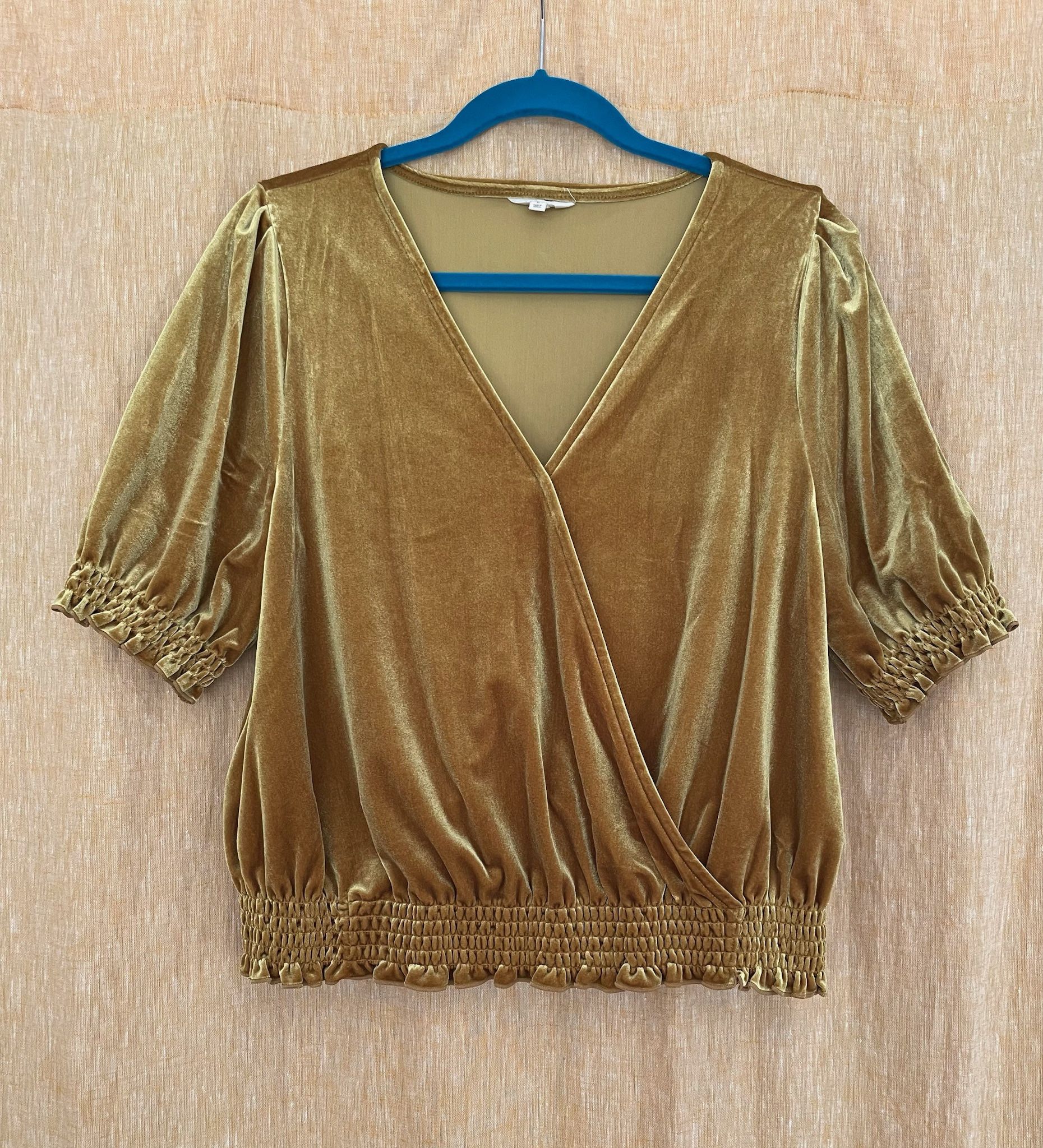 Madewell Golden woman’s Blouse Size Large