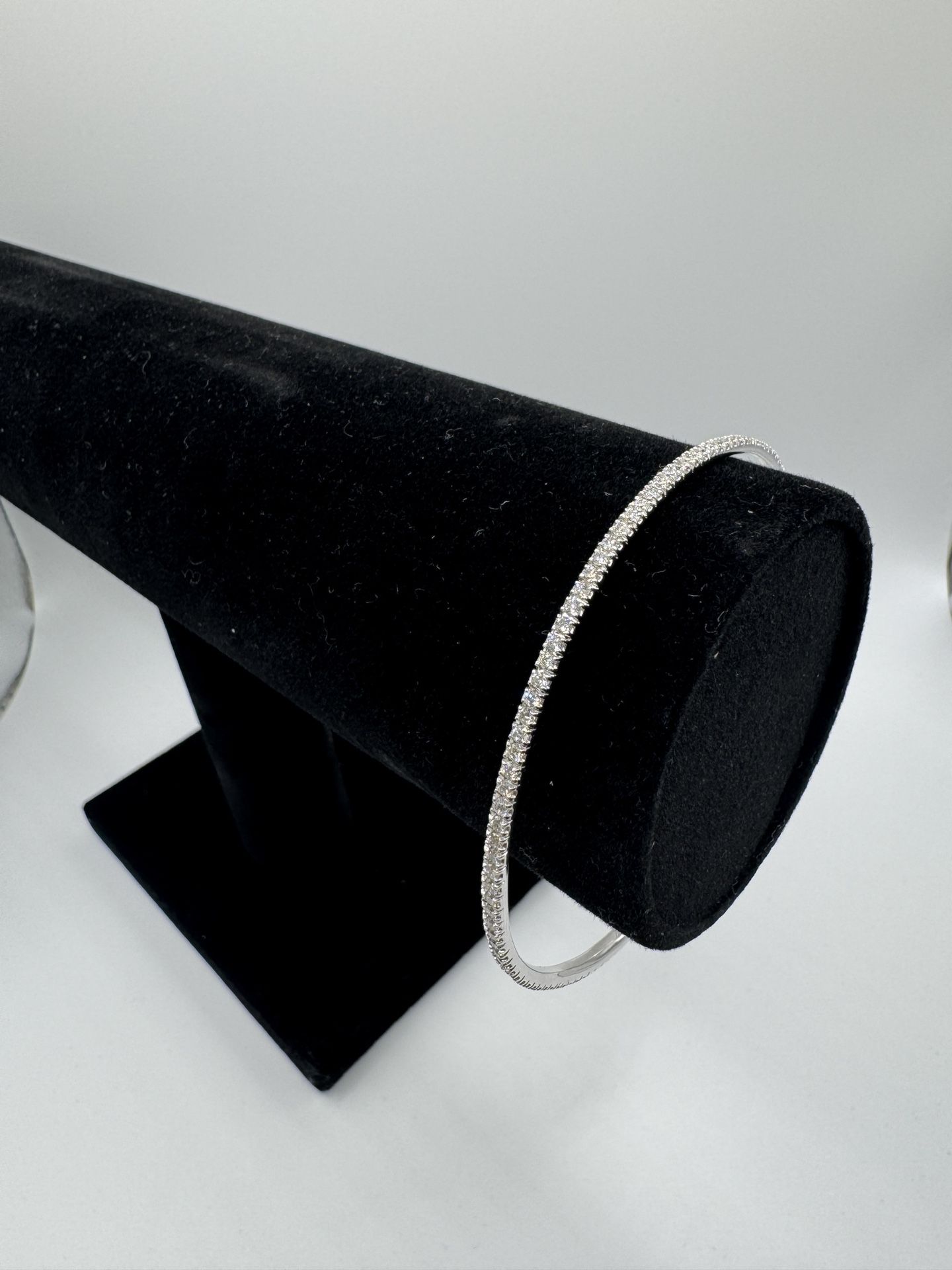 14K white gold bracelet with 2ct diamonds