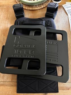 Rucking vest with plates