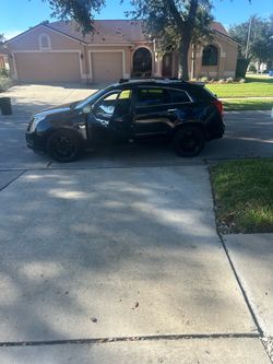 Cadillac SRX SUV 2013