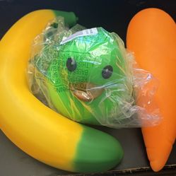 Squeeze Banana , Duck, Carrot 