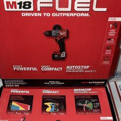 Milwaukee M18 Fuel 1/2” Hammer Drill/Driver Kit. Model #2904-22