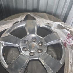 New 20" Chevy Rims And Tires 