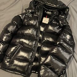 Moncler Maya Short Down Jacket Medium