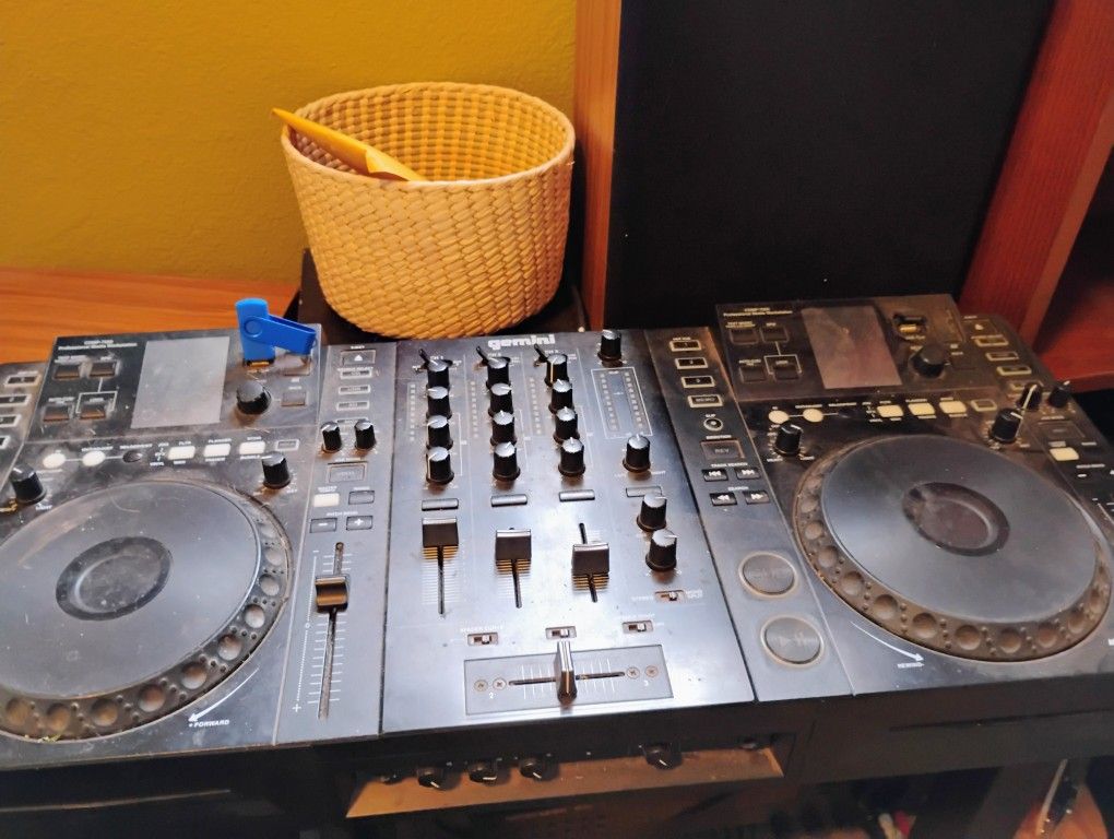 Gemini CDMP-7000