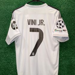 Real Madrid 2025-26, Vini Jr #7 