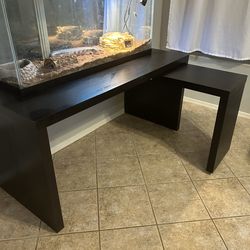 IKEA malm desk with pull out in black