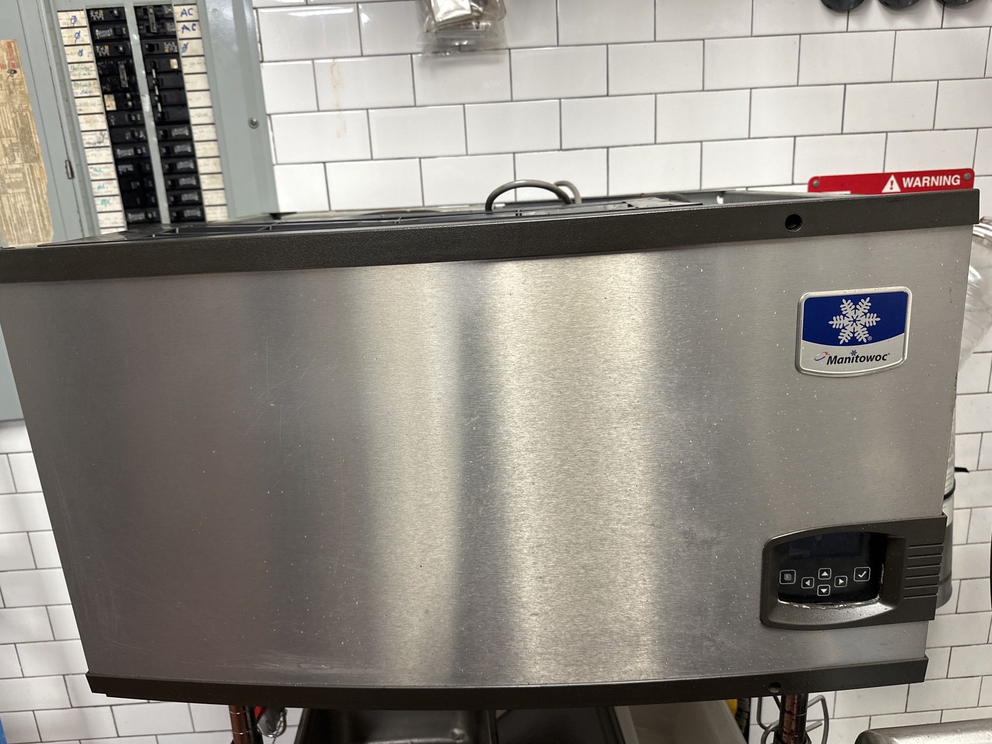 Manitowoc Indigo IY-0304A-161 Commercial Ice Machine