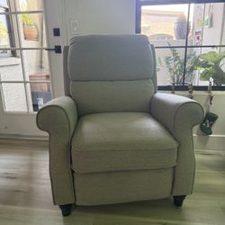 Recliner.  Push Back 