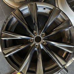 Lexus RX500h OEM wheels (21inch)