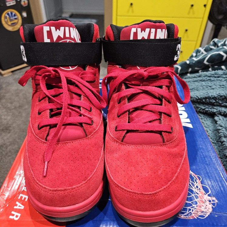 Patrick Ewing Brand New In Box Size 13