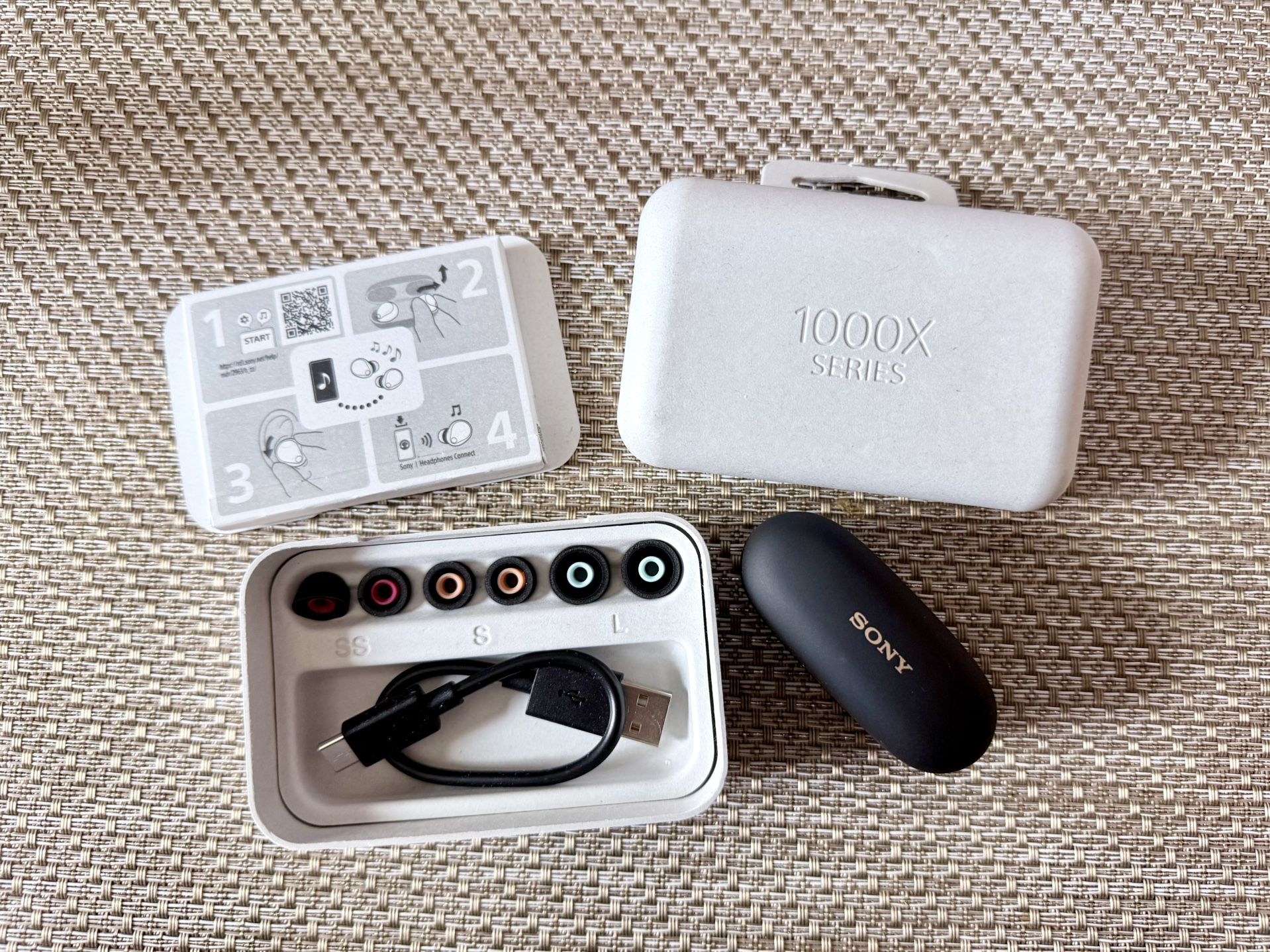 Sony Earbuds WF-1000XM5