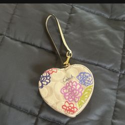 Coach Wristlet Heart Shaped Valentines Day Gift