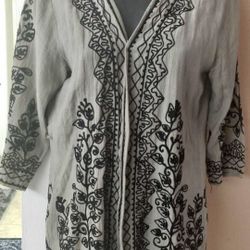 Embroidered short duster/Cardigan 