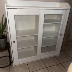 2 IKEA cabinets 