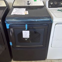 Ge electric Dryer    Open Box New   70% Off