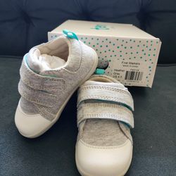 NIB Toddler Walking Shoes