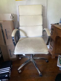 Free used office chair