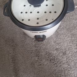Black And Decker Rice Cooker Like New Condition Pickup Only Cash 