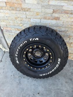 BFGoodrich All-Terrain T/A KO2 Tire on Black Beadlock Wheel