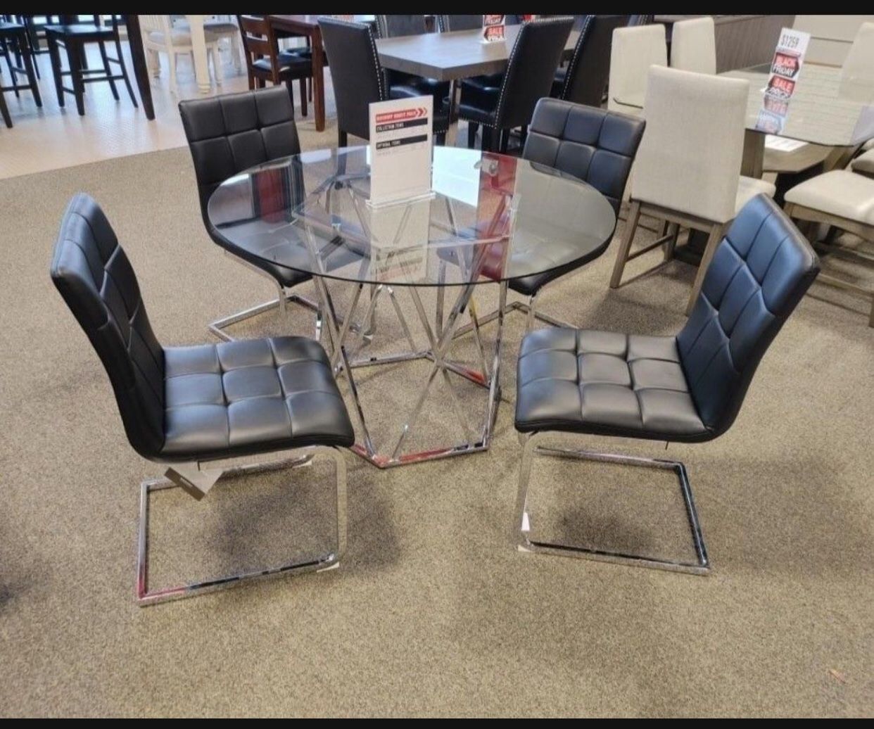 Round Top Glass Kitchen Table And Chairs✔️ Brand New 💯 Dining Set 👌 Showroom Available ✅