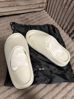 Yeezy Slide YS-01 Bone/Off-White