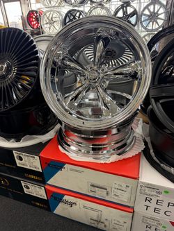 22” chrome American racing VN615 5x5 5x120.7 & 5x114.3