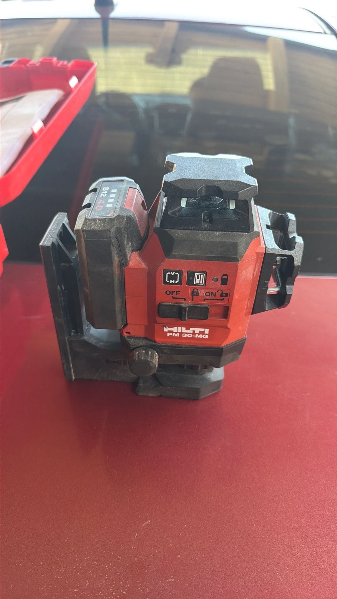 Hilti laser PM -30
