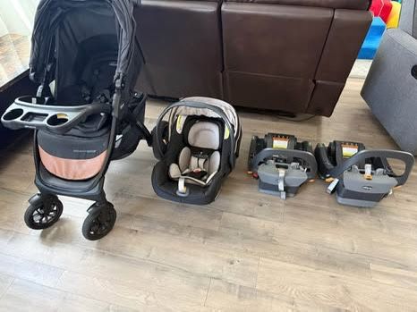 Chicco Bravo Primo Travel System
