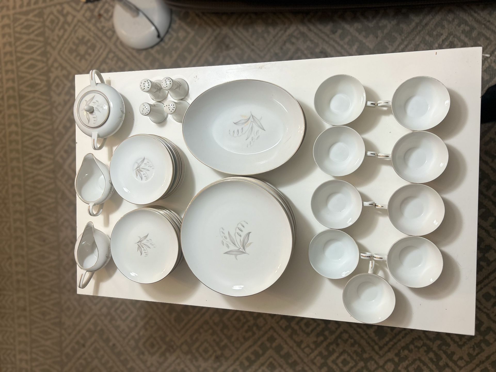 Rare Fine China DINNER Set  Vintage 1961 Kaysons Golden Rhapsody– 40+ Pieces (MSRP: $175-$250)
