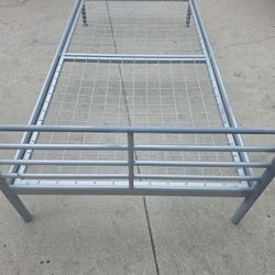 Expensive Twin Metal Solid Bed 399 Need a Truck  Needs Mattress 