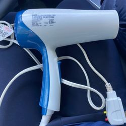 Hairdryer