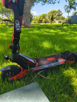 Zwheel dual motor electric scooter