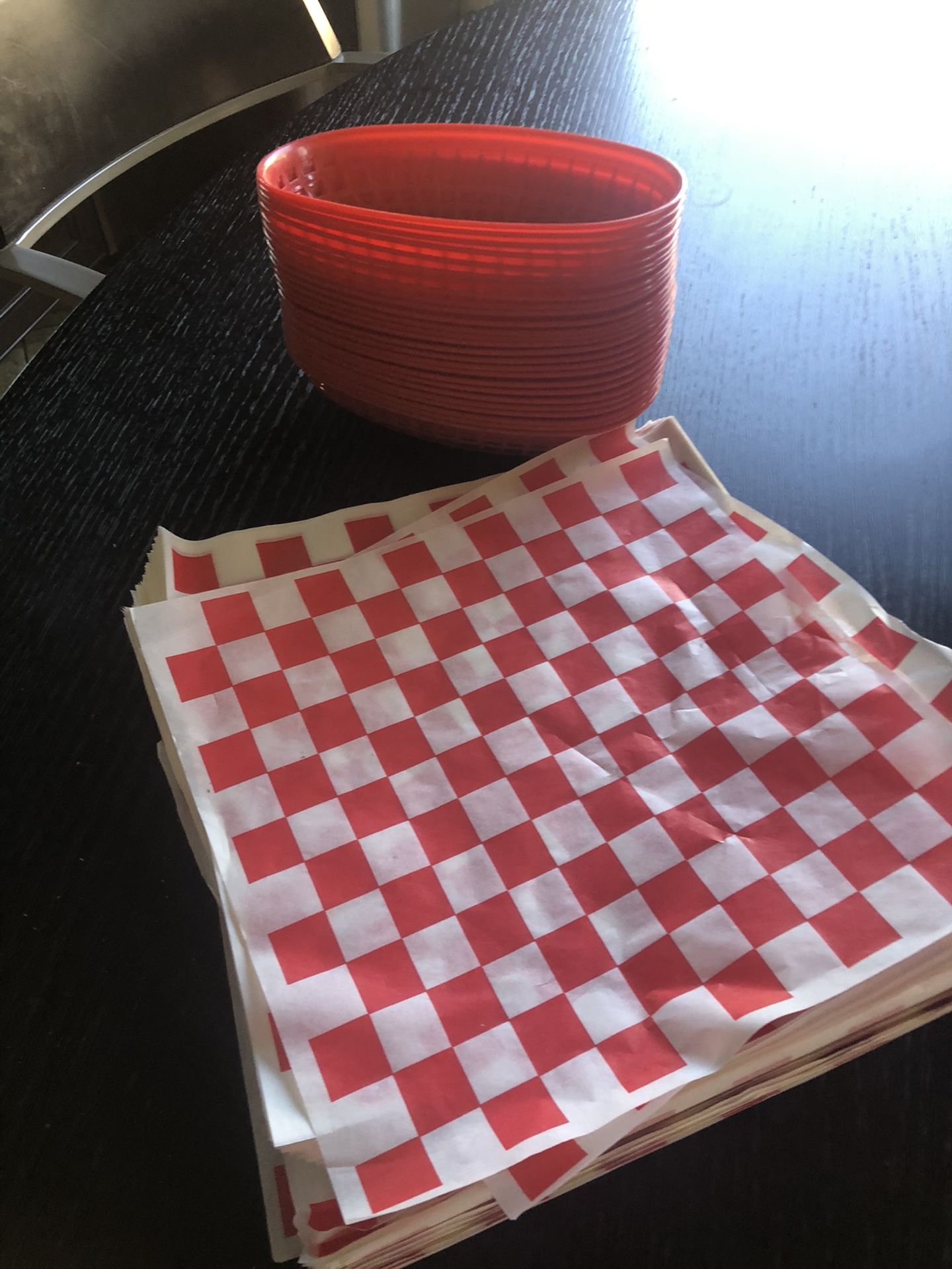 Picnic serving trays dishes