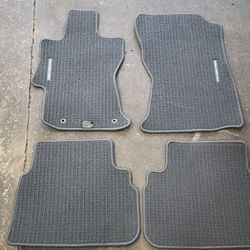 Subaru Crosstrek Floor Mats 2018-23