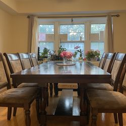 Solid Wood Extensible Dining Table For 8
