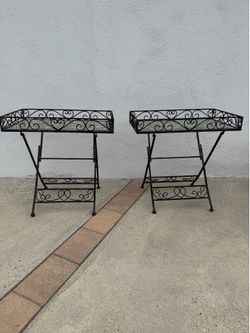 Set up two southern living Wrought Iron patio side tables