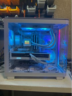 Brand New Gaming PC Build - AMD Ryzen 7 7800X3D + RTX 5070 12 Gbs