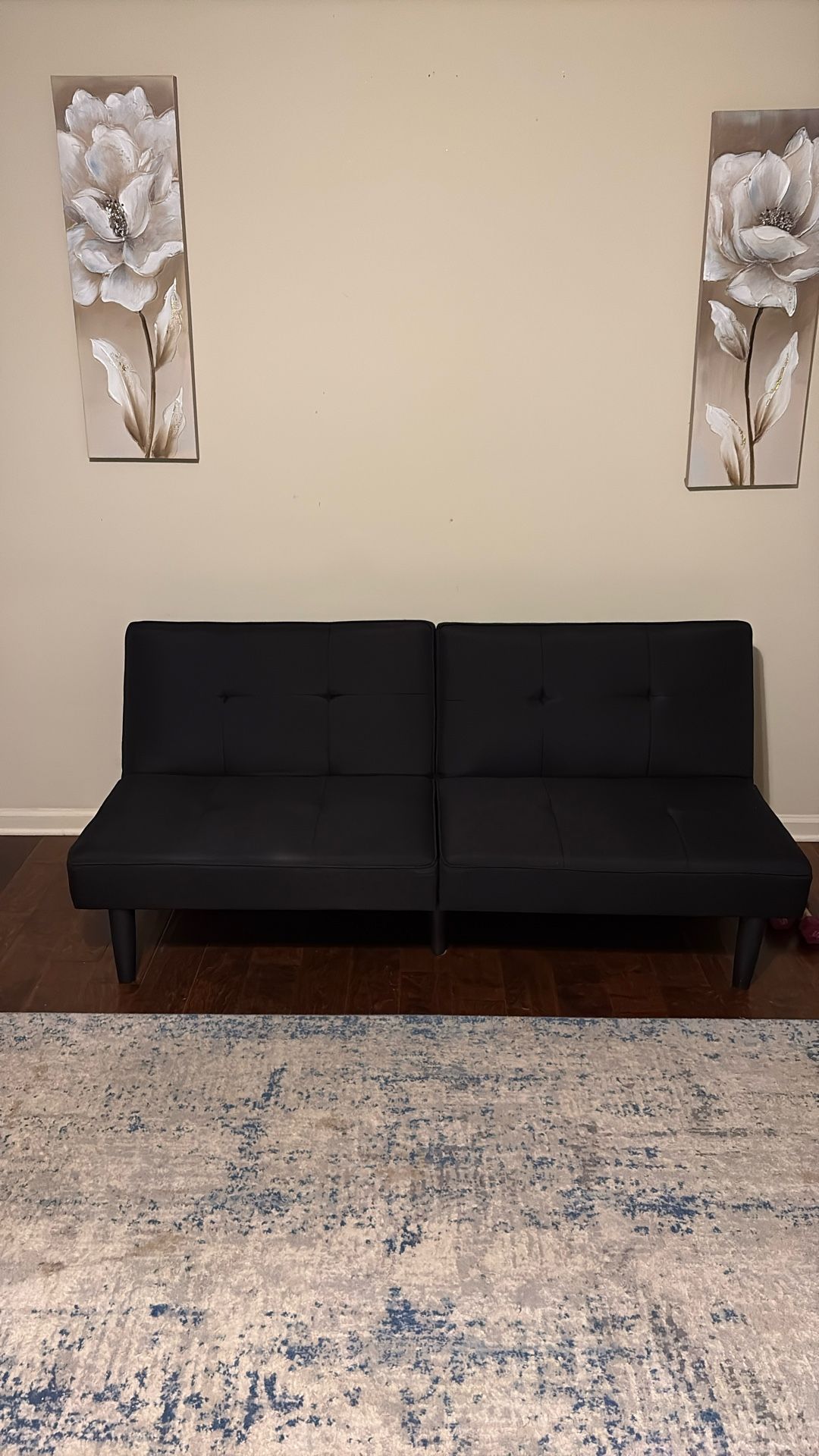 Black Futon 