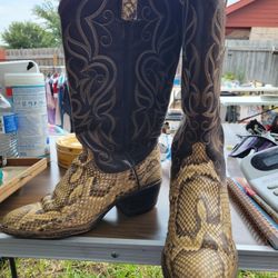Dan Post Women’s Size 6C Brown Snakeskin Leather Cowboy Boots