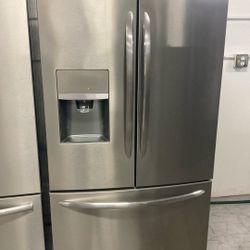 Frigidaire Counterdepth Refrigerator 
